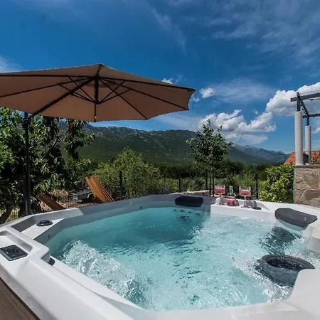 Le Adria - Privat Hottub - Kostenloser Strandparkplatz *